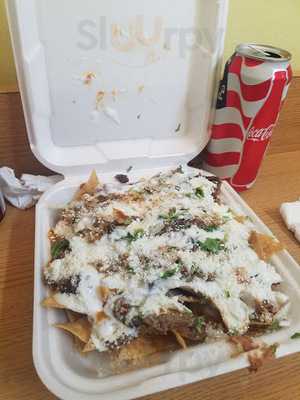 La Victoria Taqueria