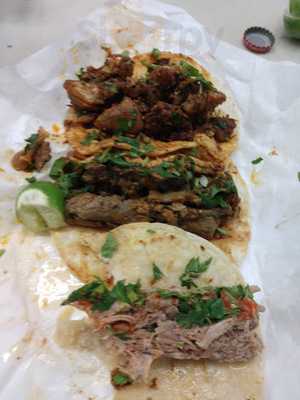 La Victoria Taqueria