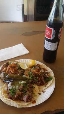 La Victoria Taqueria