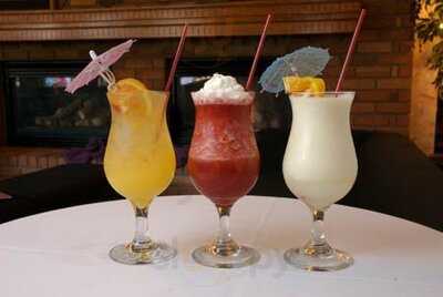 Rainmakers Bar And Grills