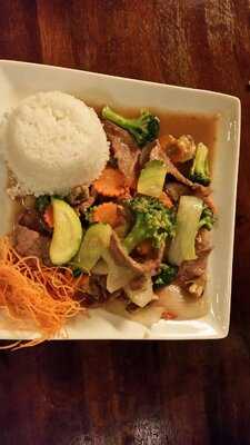 Sabaidee Thai & Sushi Bar