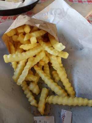 Patelli's Gyros And Beef