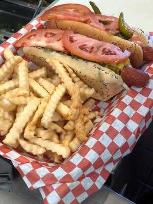 Patelli's Gyros And Beef