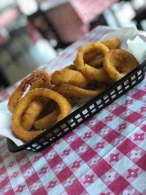 Patelli's Gyros And Beef