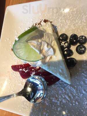 Emc Seafood & Raw Bar - Oxnard