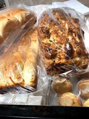 Tony's Old Fashioned Bakery