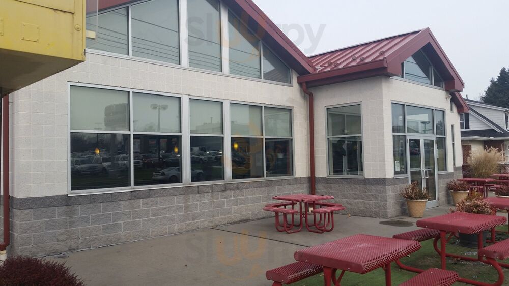 V & S Sandwich Shop