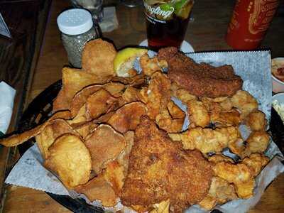 Charlie’s Neighborhood Bar And Grill