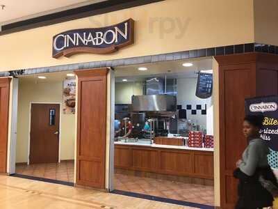 Cinnabon