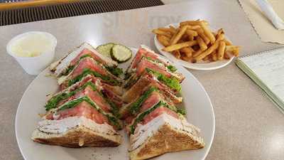 Outside In Restaurant & Bar