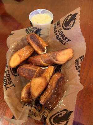 East Coast Wings & Grill