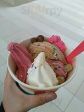 Beachberry Yogurt Hut