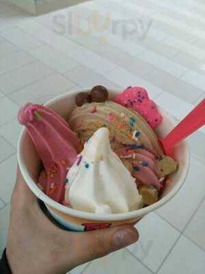 Beachberry Yogurt Hut