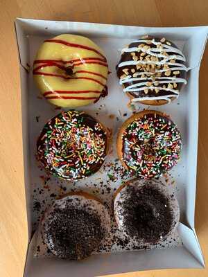 Duck Donuts