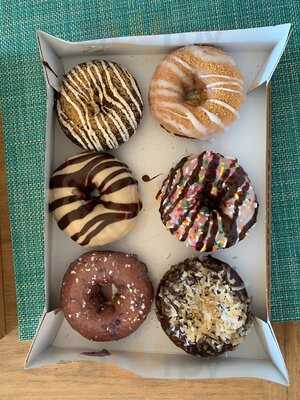 Duck Donuts