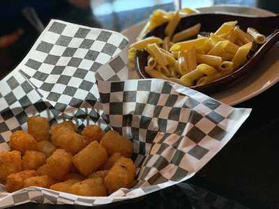 Warehouse West Grill