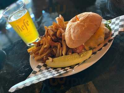 Warehouse West Grill