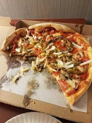 Mauro's Pizza Factory