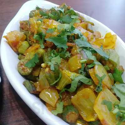 Royal Indian Cuisine