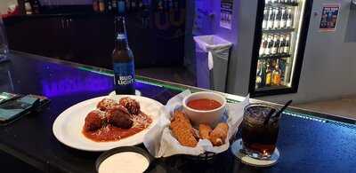 The Inside Track Grill & Sports Lounge