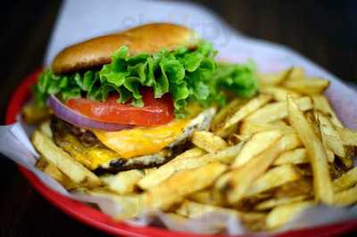 Diamondhead Community Market & Cafe