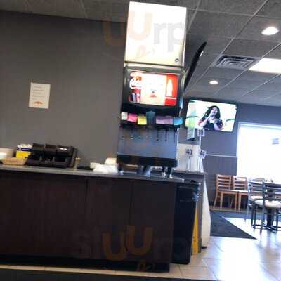 Paradise Biryani Pointe