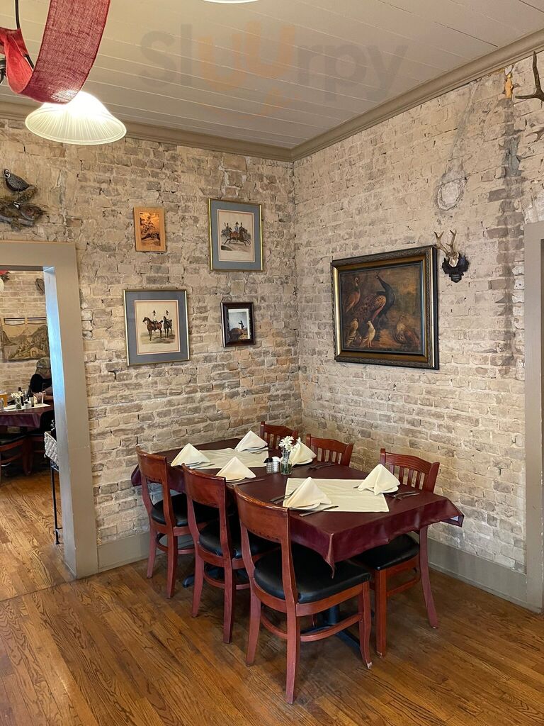 Alpine Haus Restaurant
