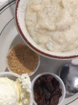 Sandy's Country Junction