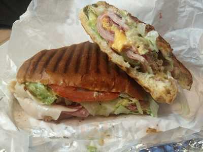 Rebecca's Juice Bar Y Cenaduria