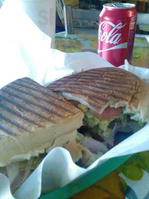 Rebecca's Juice Bar Y Cenaduria