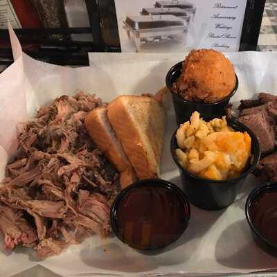 Dem 2 Brothers And A Grill