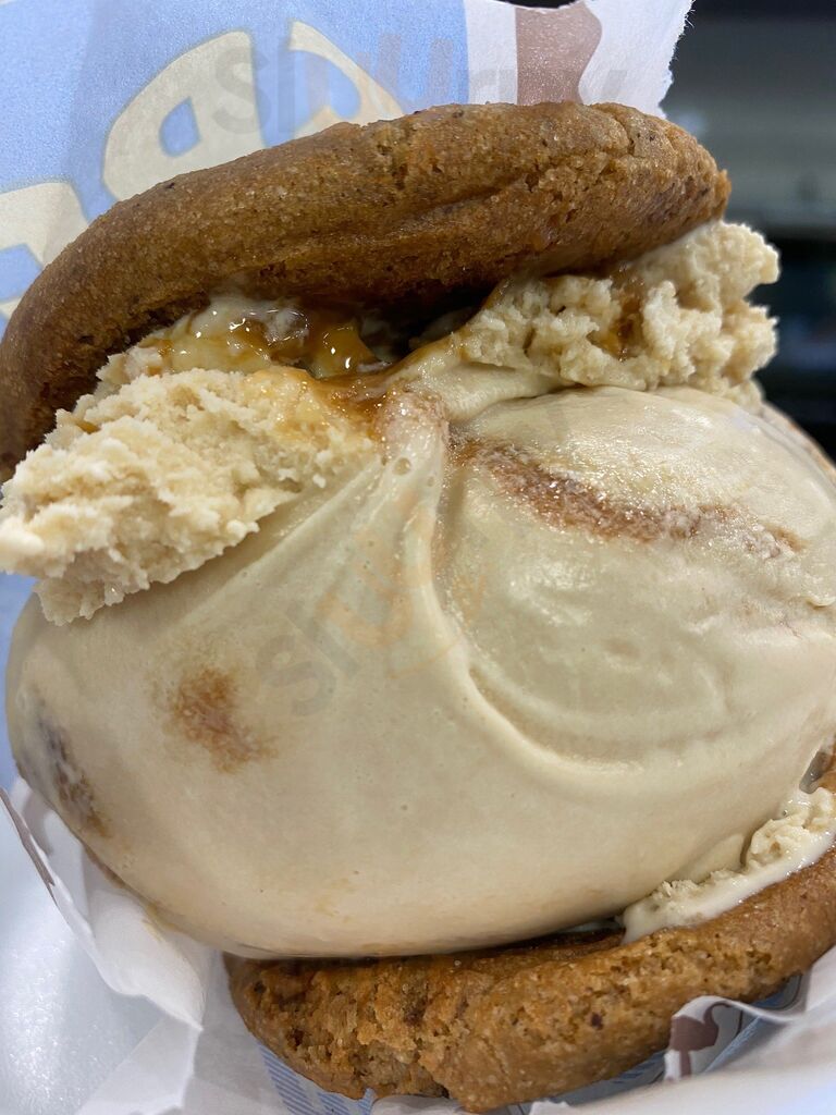 Cream Doral