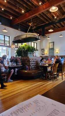 Mcadoo's Seafood Company