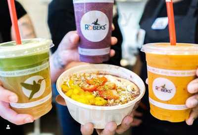 Robeks Fresh Juice & Smoothies - Doral