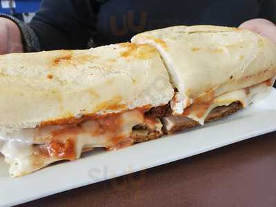 Reno's On The Runway