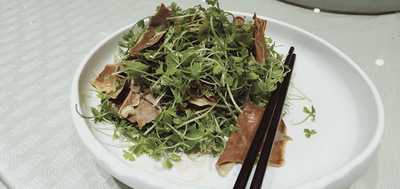 China Dumplings & Noodle 喜來樂餃子館