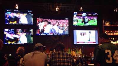 Recovery Sports Grill