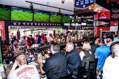 Rosati's Pizza And Sports Pub