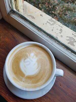 Global Goods And Coffee Shop