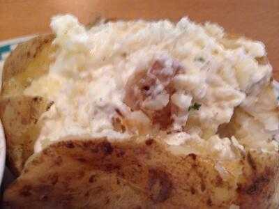 Malone's Clubhouse Grill