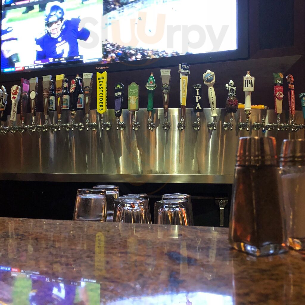 Bj's Restaurant & Brewhouse