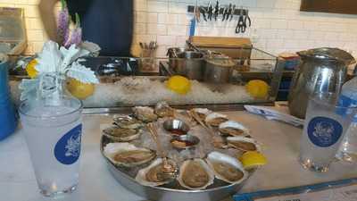 Fresh Seafood Market & Restaurant
