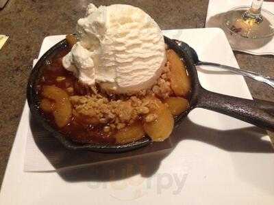 Brick Salt Bar+kitchen