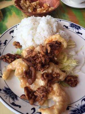 Heaven Dragon Chinese Restaurant