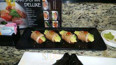 Hikari Sushi Bar
