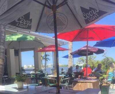 Bradley's Beach Club