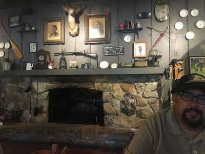 Cracker Barrel Old Country Store