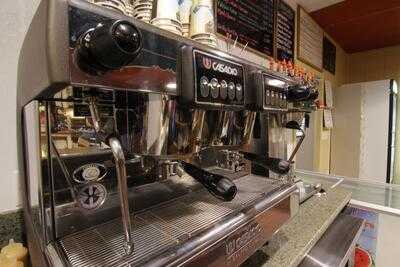 Dr Conkey's Candy & Coffee