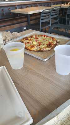 Pieology Pizzeria