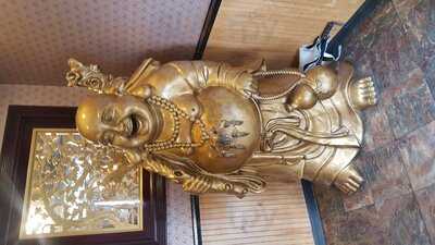 Lee's Golden Buddha